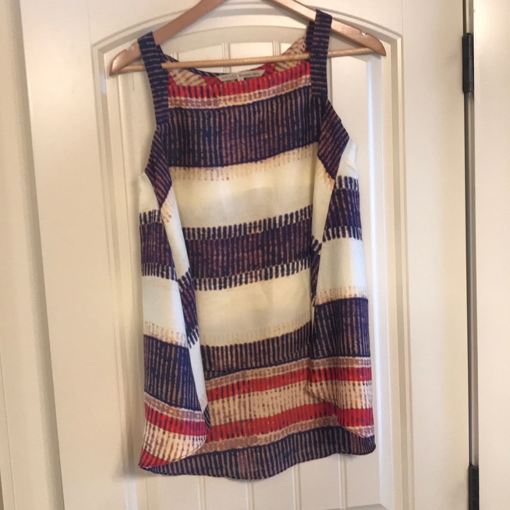Silky tank